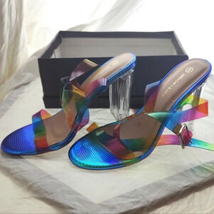 Gorgeous Rainbow Fashion 🩴 NWB ❤️